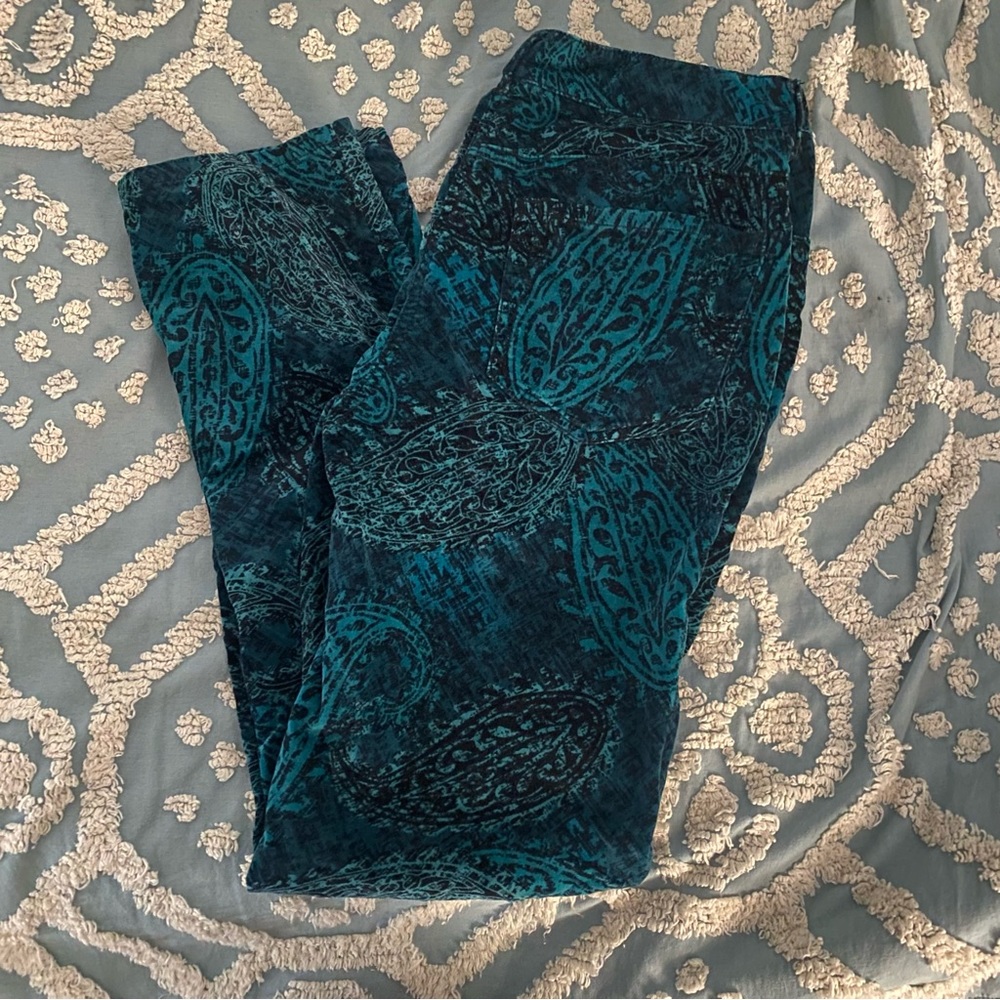Chico’s size 0.5 turquoise velvet jeans